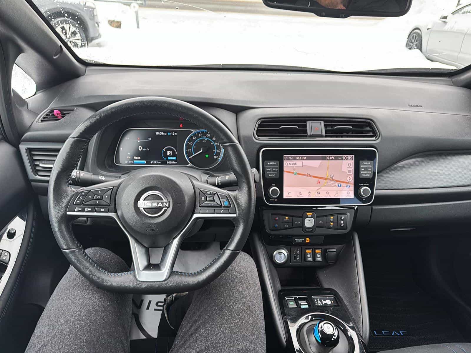 Image 15 Nissan Leaf SV Plus 2023