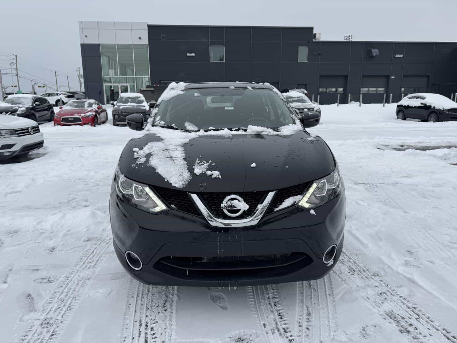 Image 2 Nissan Qashqai SV 2017