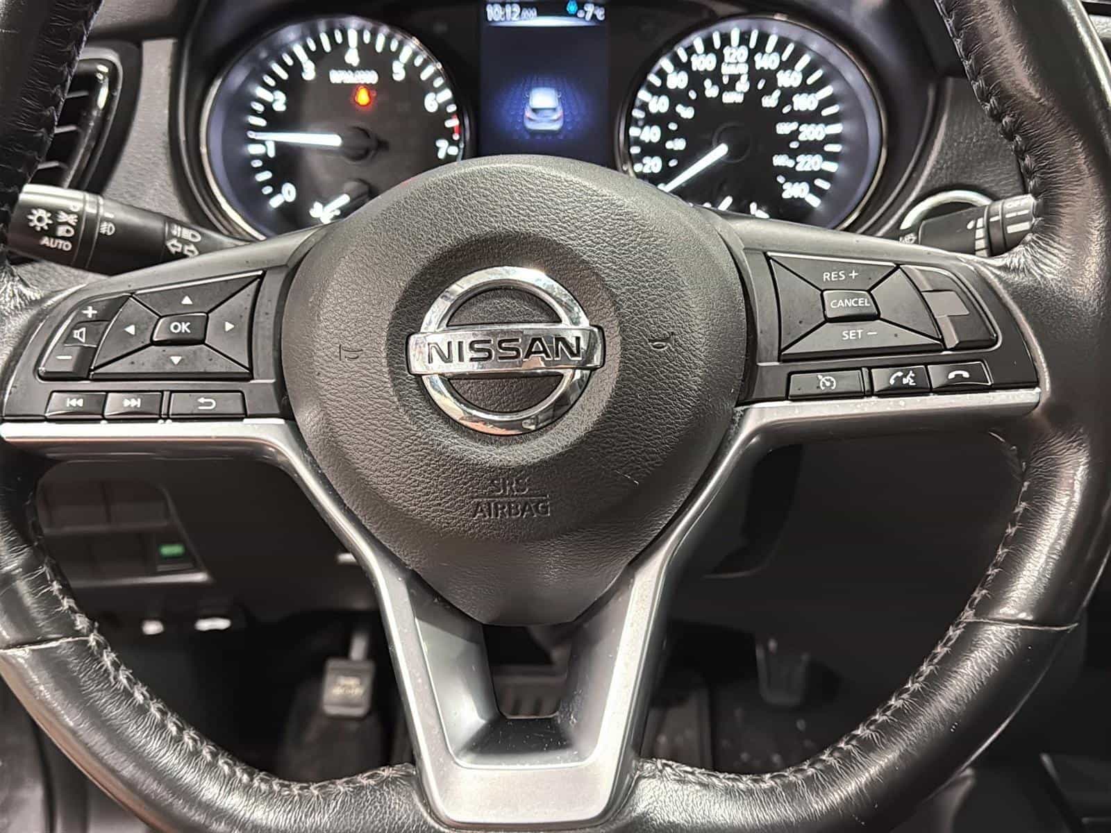2017 Nissan Qashqai SV - Image 13