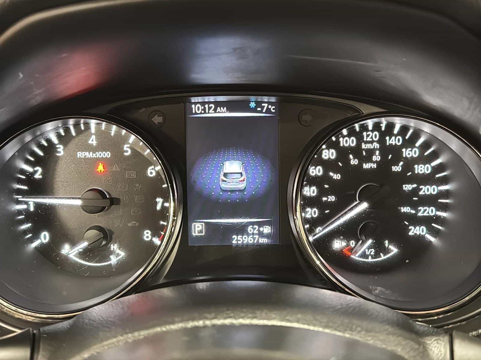 2017 Nissan Qashqai SV - Image 14