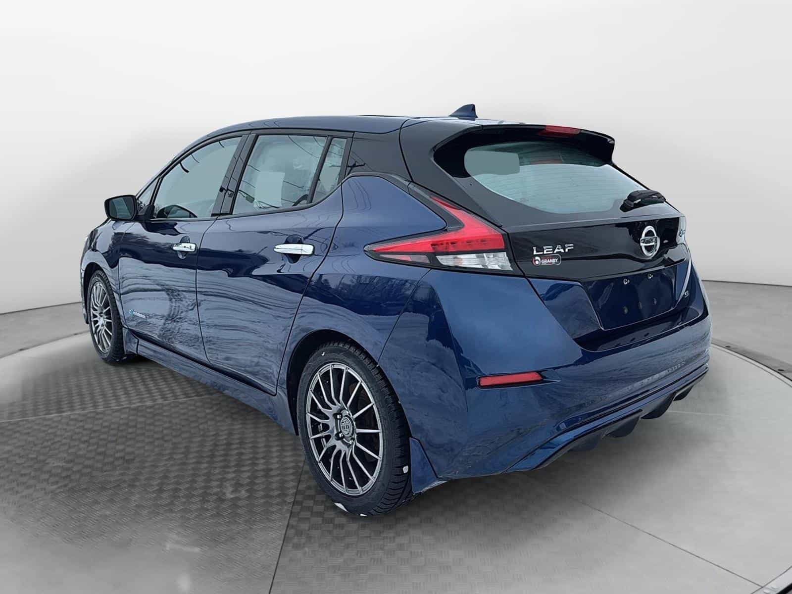 2019 Nissan Leaf SL - Image 7