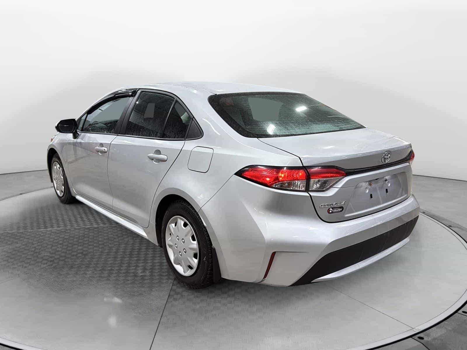 Image 4 Toyota Corolla L 2022