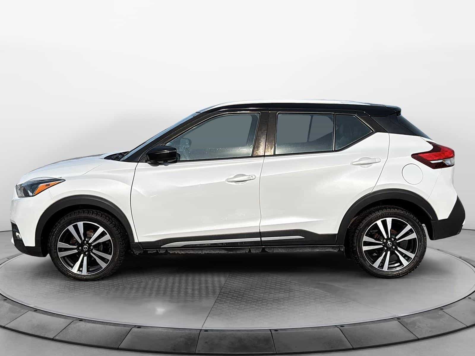Image 2 Nissan Kicks SR 2019
