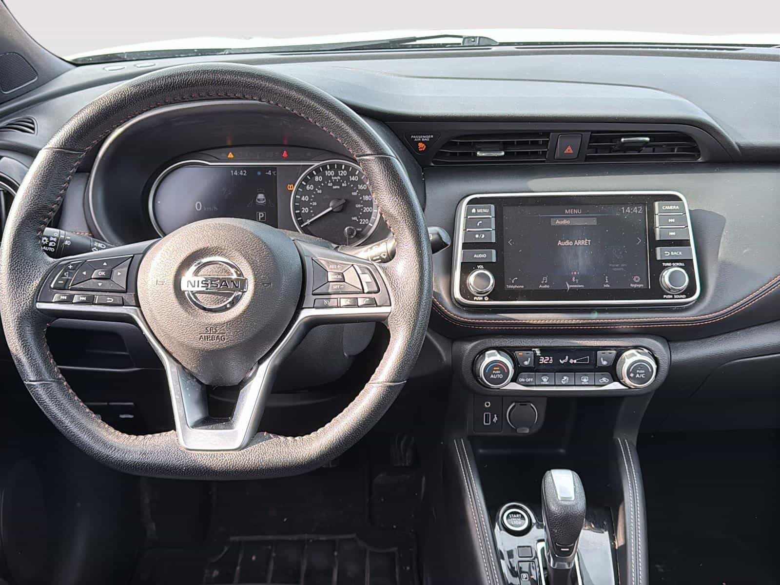 2019 Nissan Kicks SR - Image 24