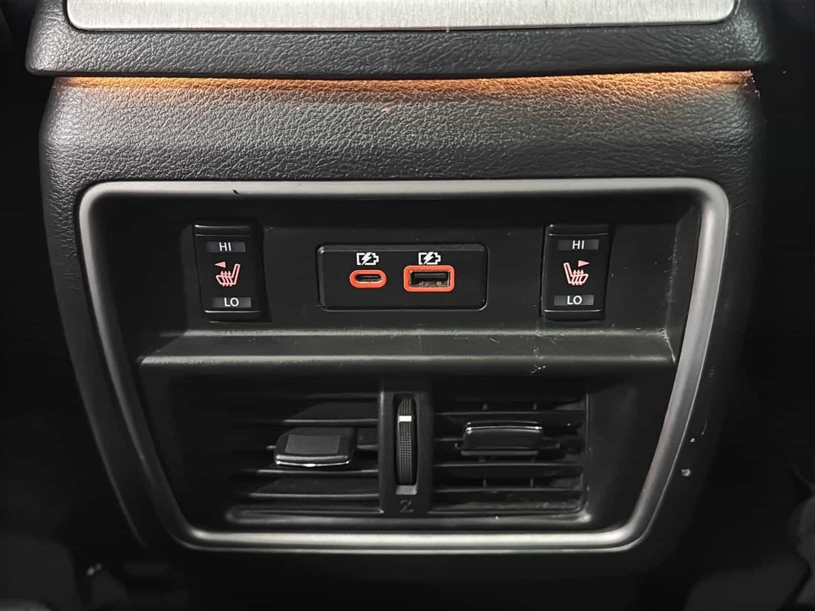 2020 Nissan Murano SL - Image 24