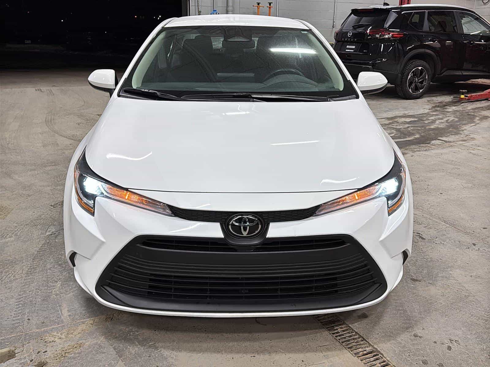 Image 9 Toyota Corolla LE 2023