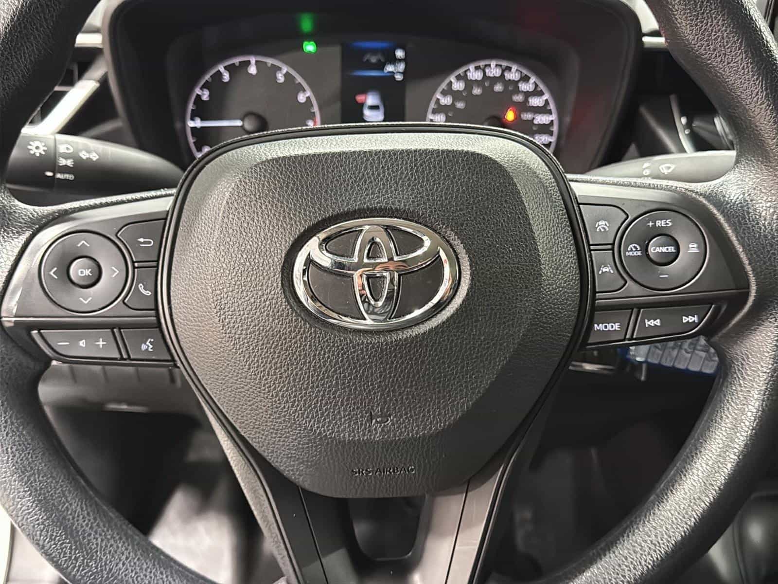 Image 15 Toyota Corolla LE 2023