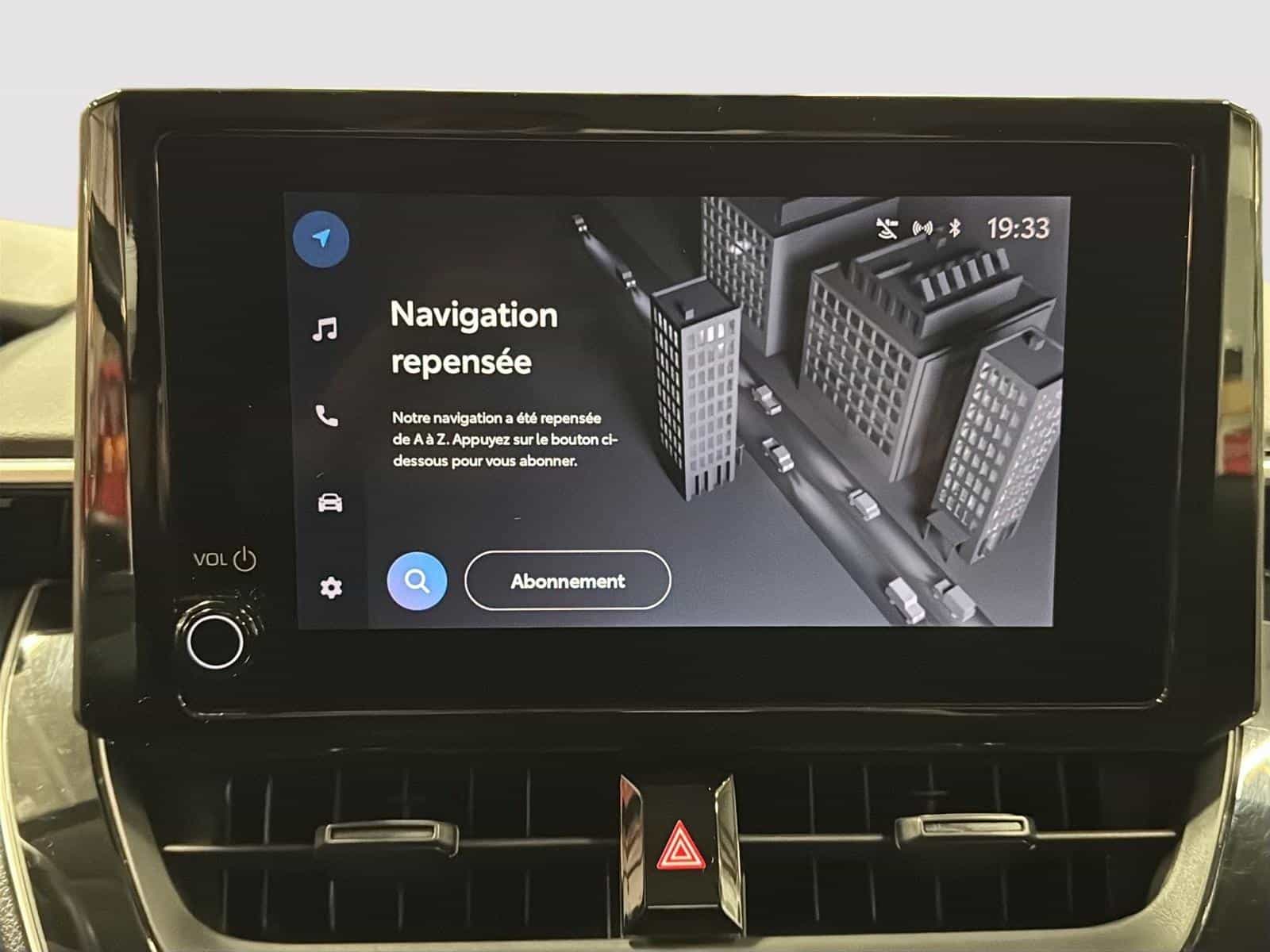 2023 Toyota Corolla LE - Image 18