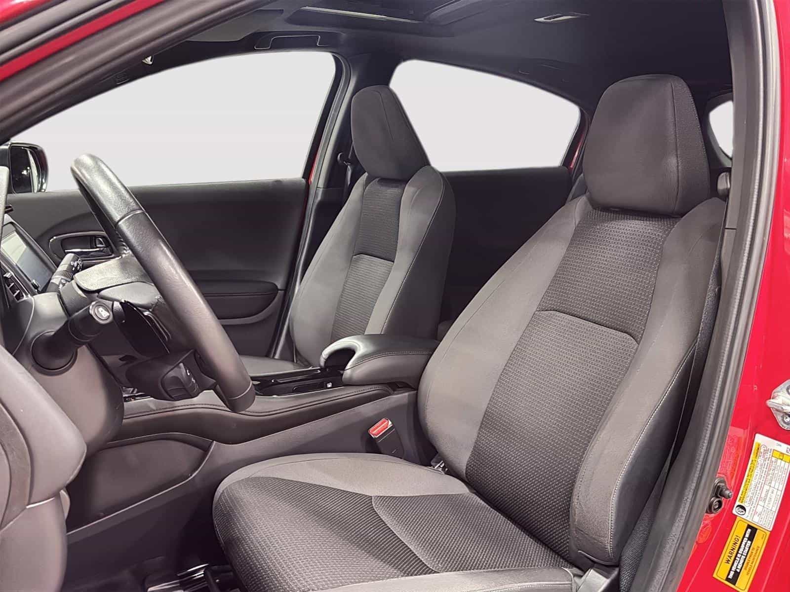 2021 Honda HR-V Sport - Image 13