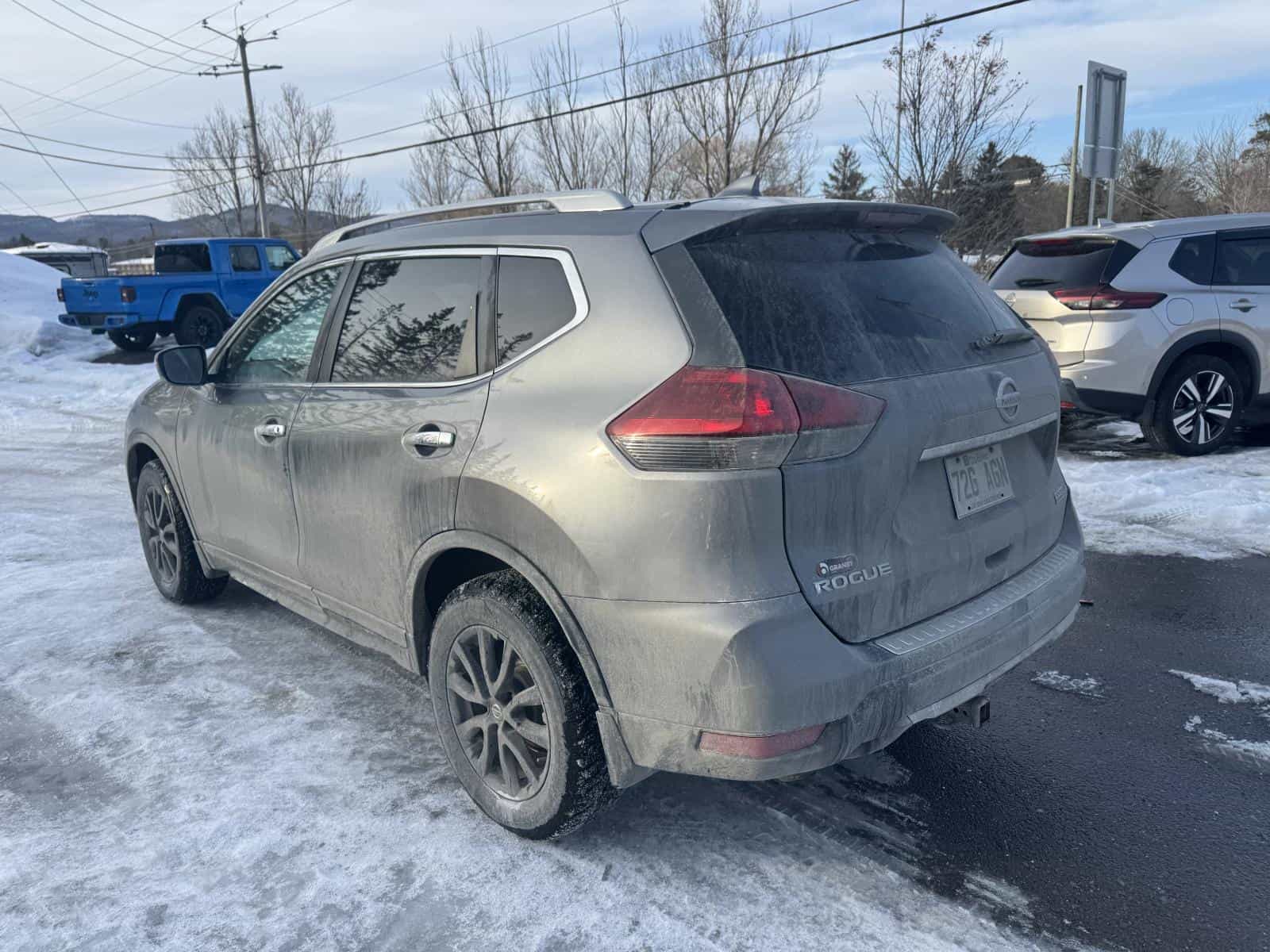 2020 Nissan Rogue S - Image 5