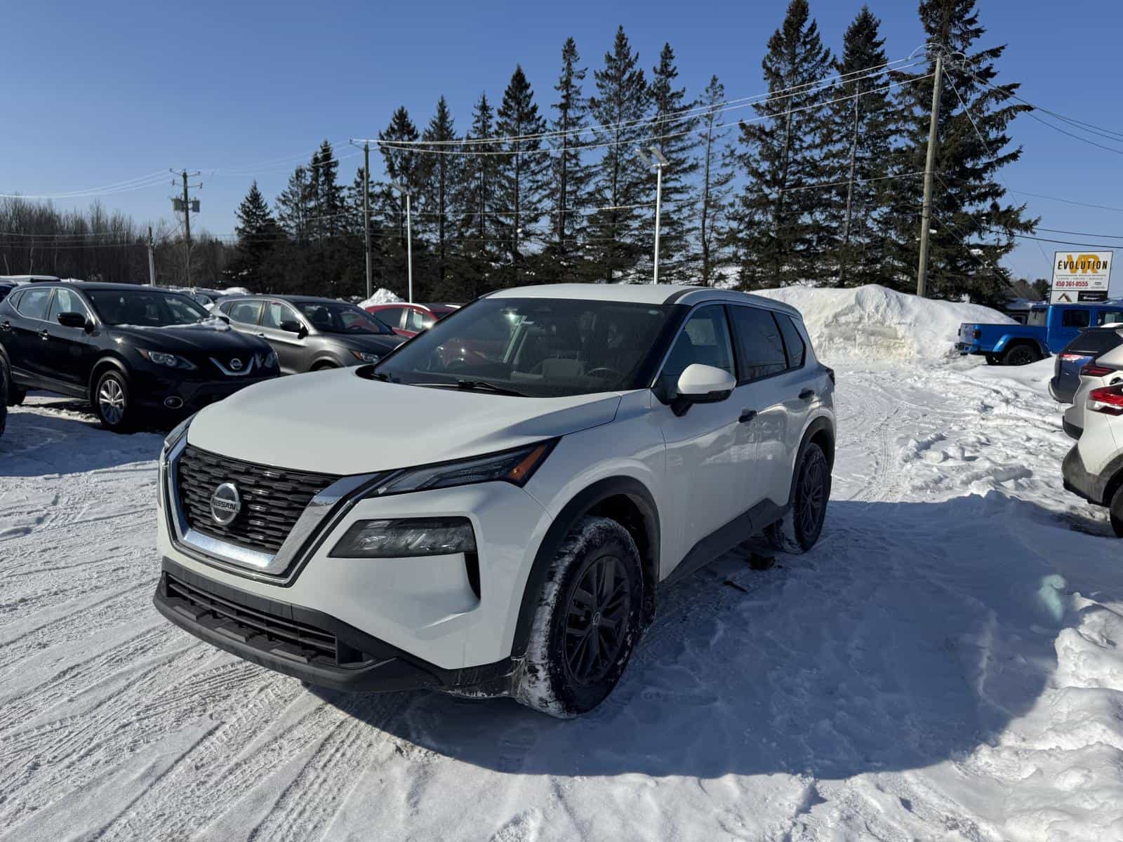 Image 1 Nissan Rogue S 2021