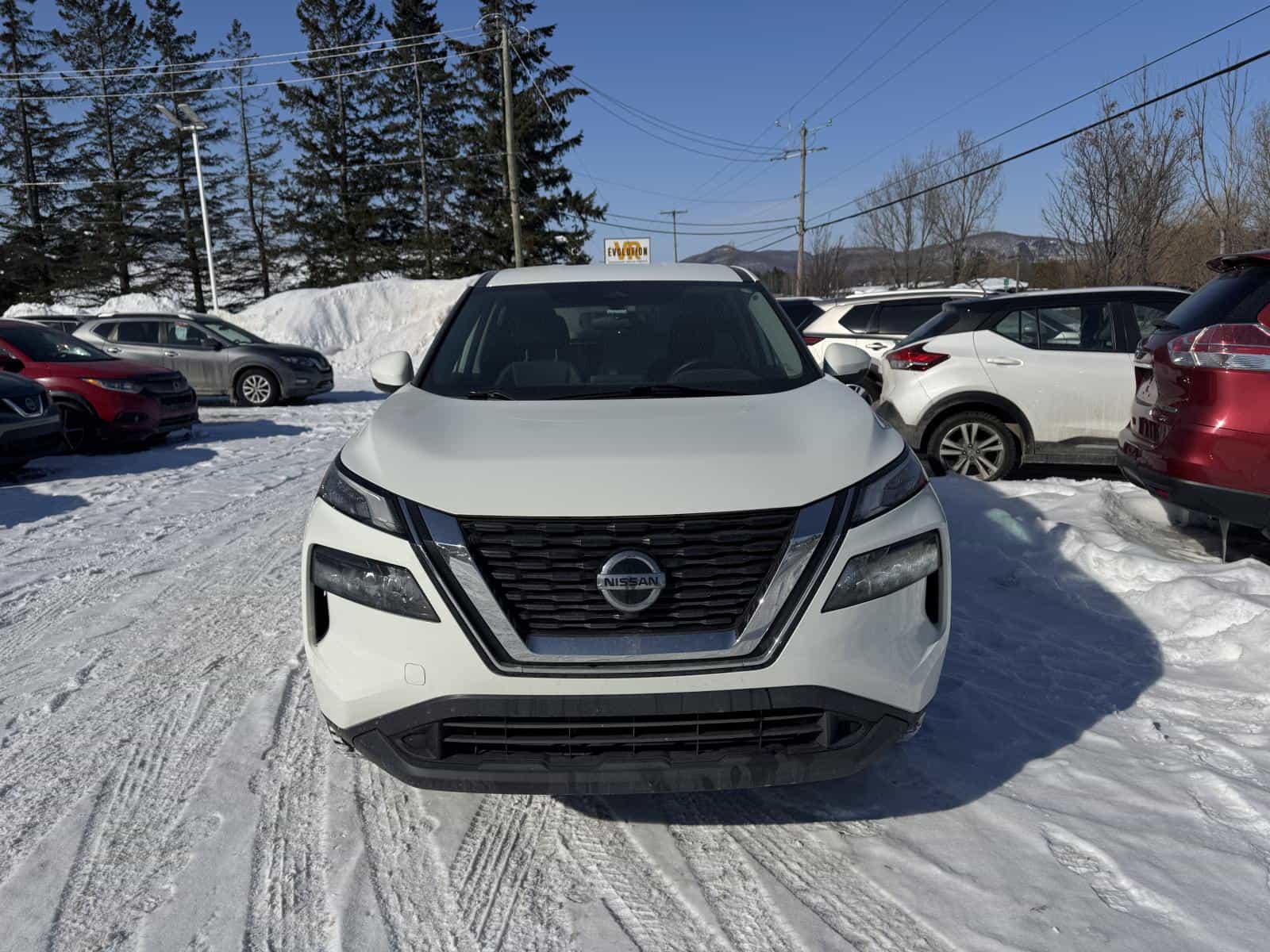 Image 2 Nissan Rogue S 2021