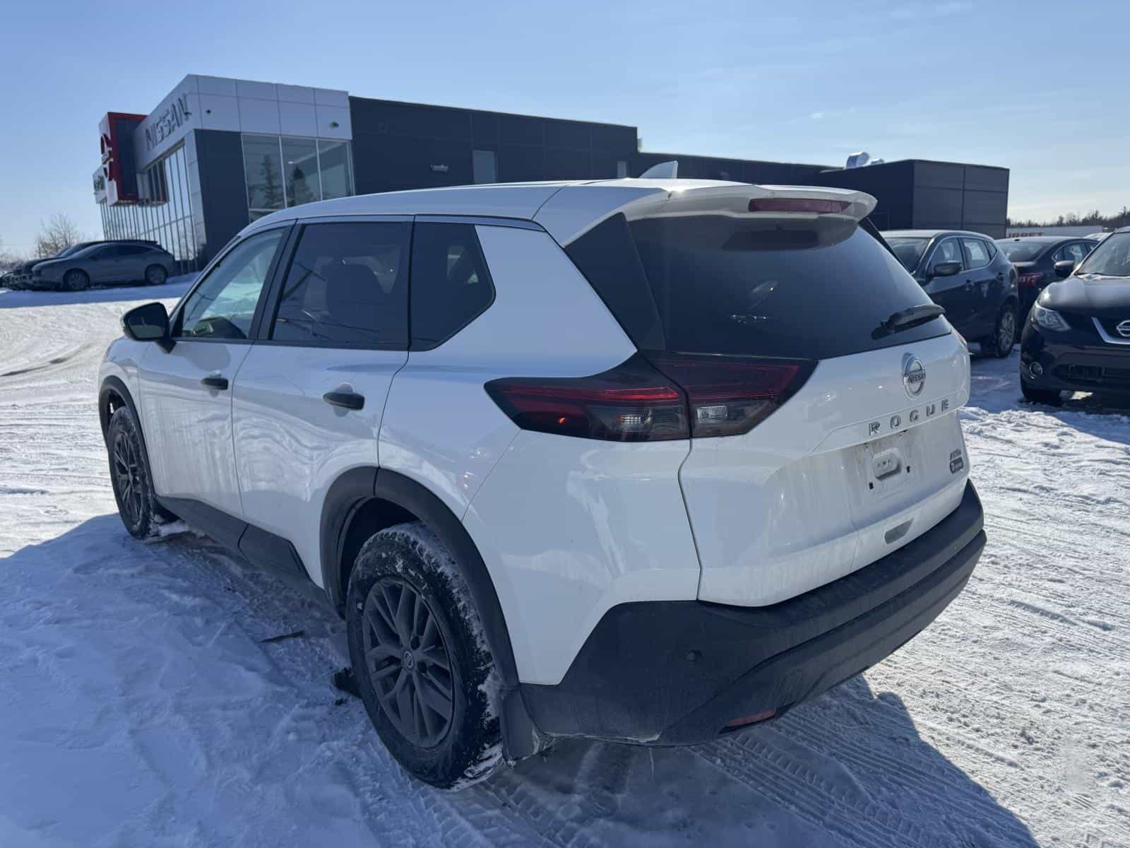 Image 5 Nissan Rogue S 2021