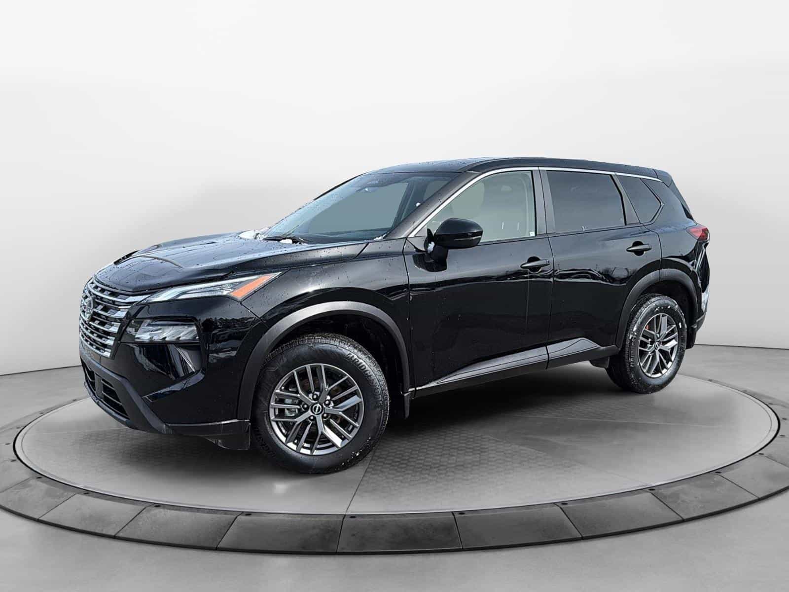 2024 Nissan Rogue S - Image 1