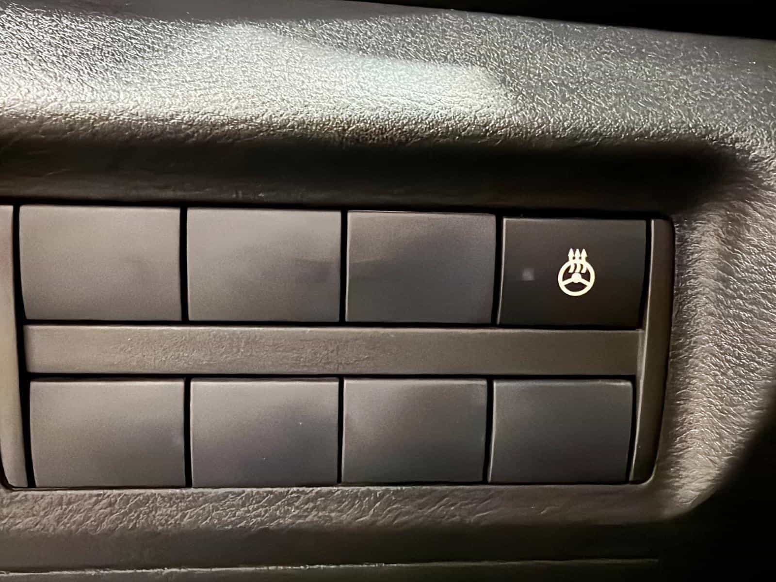 2024 Nissan Kicks SV - Image 13