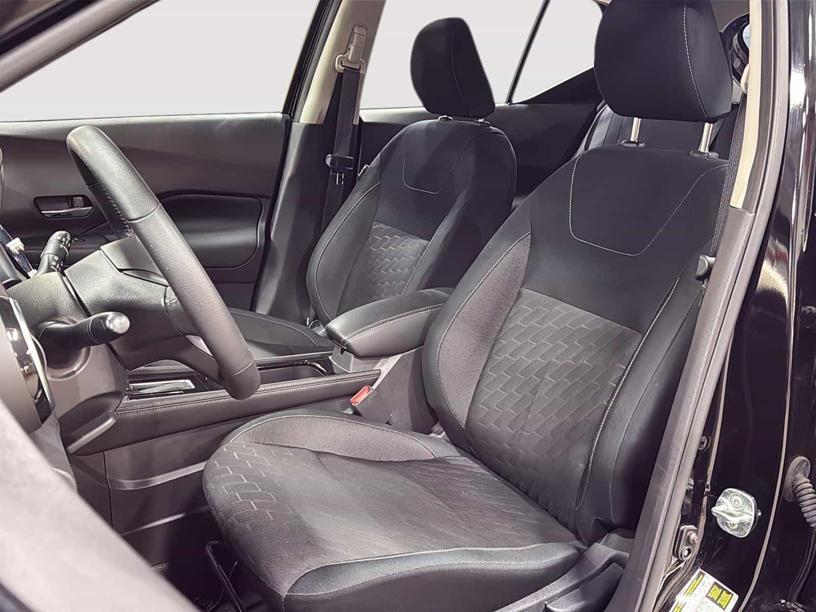 2024 Nissan Kicks SV - Image 12