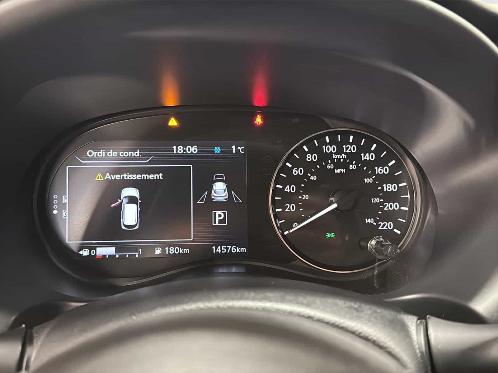 2024 Nissan Kicks SV - Image 15