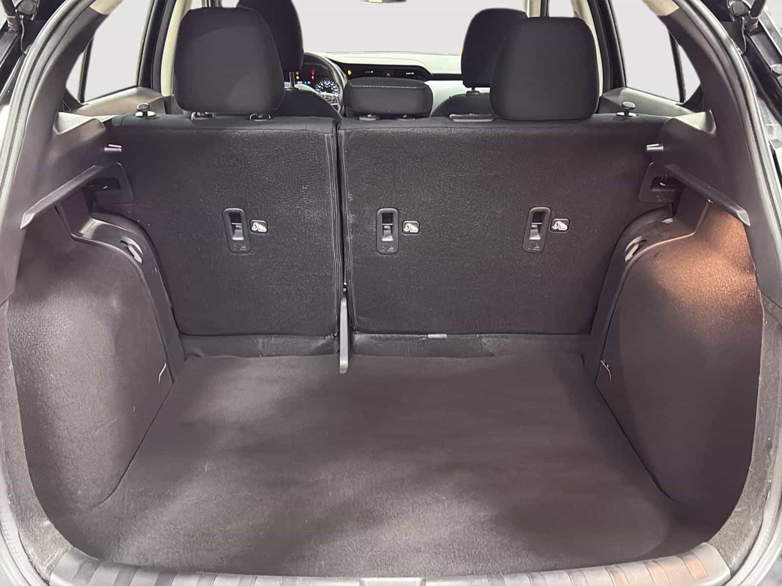 2024 Nissan Kicks SV - Image 22