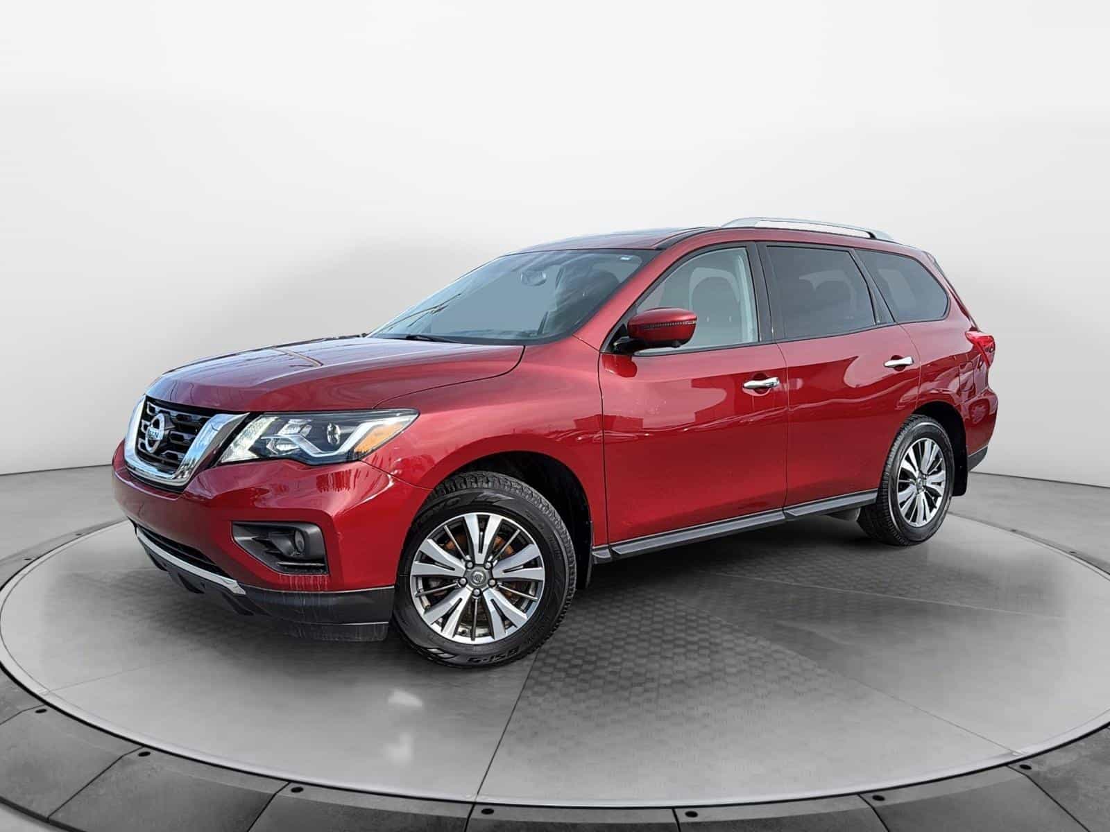 2020 Nissan Pathfinder SL Premium - Image 1
