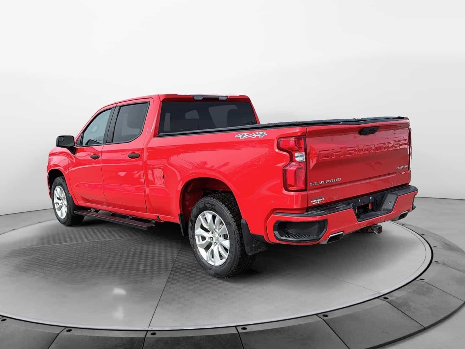 2021 Chevrolet Silverado 1500 Custom - Image 3