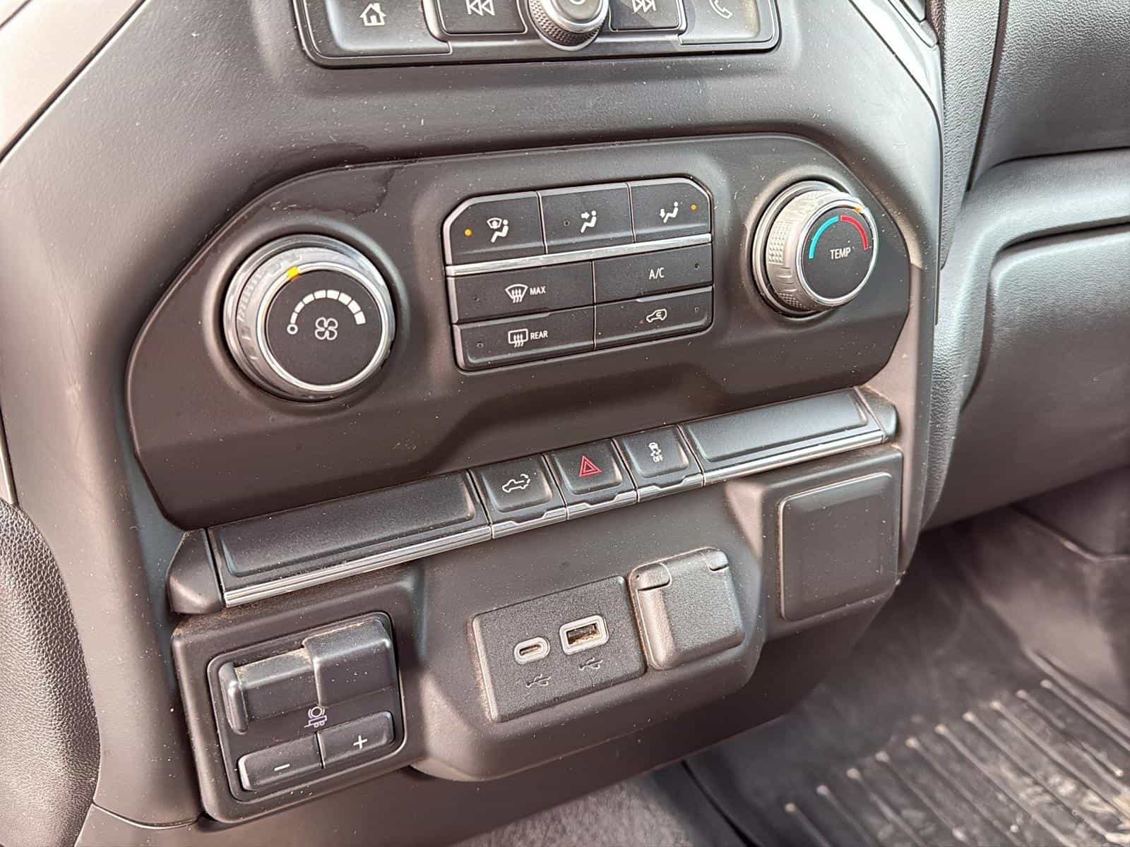 2021 Chevrolet Silverado 1500 Custom - Image 17