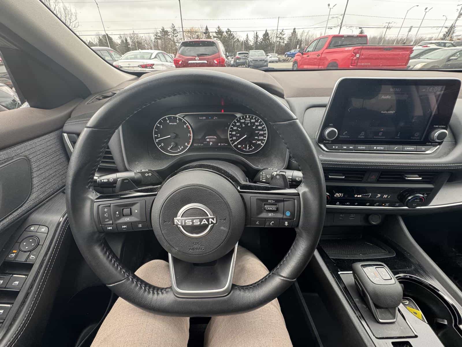 2023 Nissan Rogue SV Moonroof - Image 7