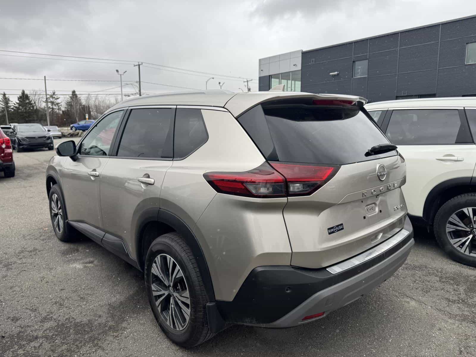 Image 5 Nissan Rogue SV Moonroof 2023