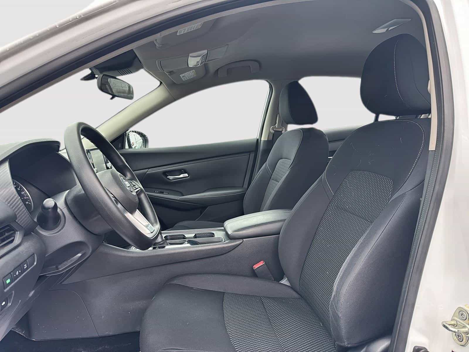 Image 7 Nissan Sentra S 2021