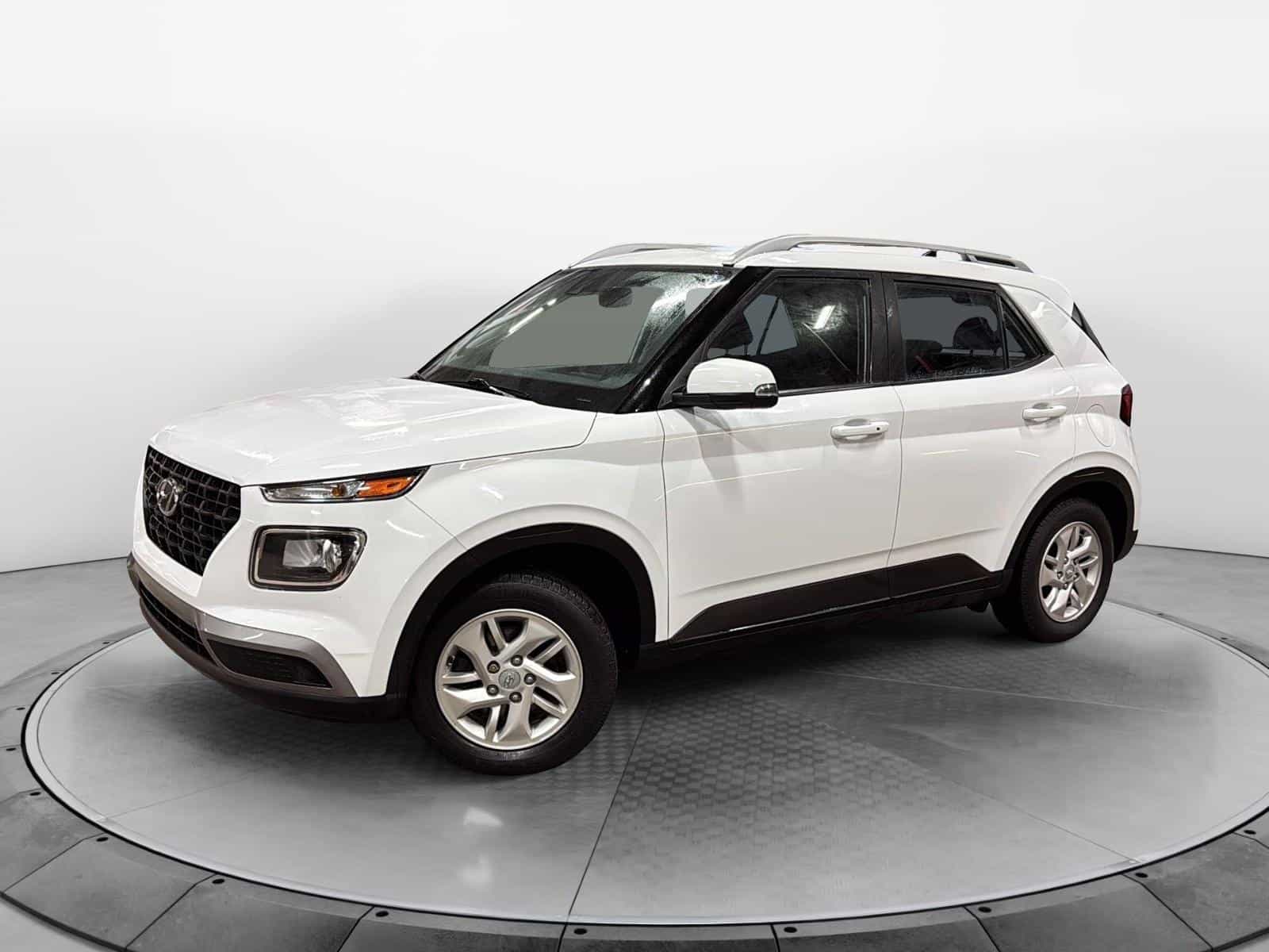 2022 Hyundai Venue Preferred - Image 1