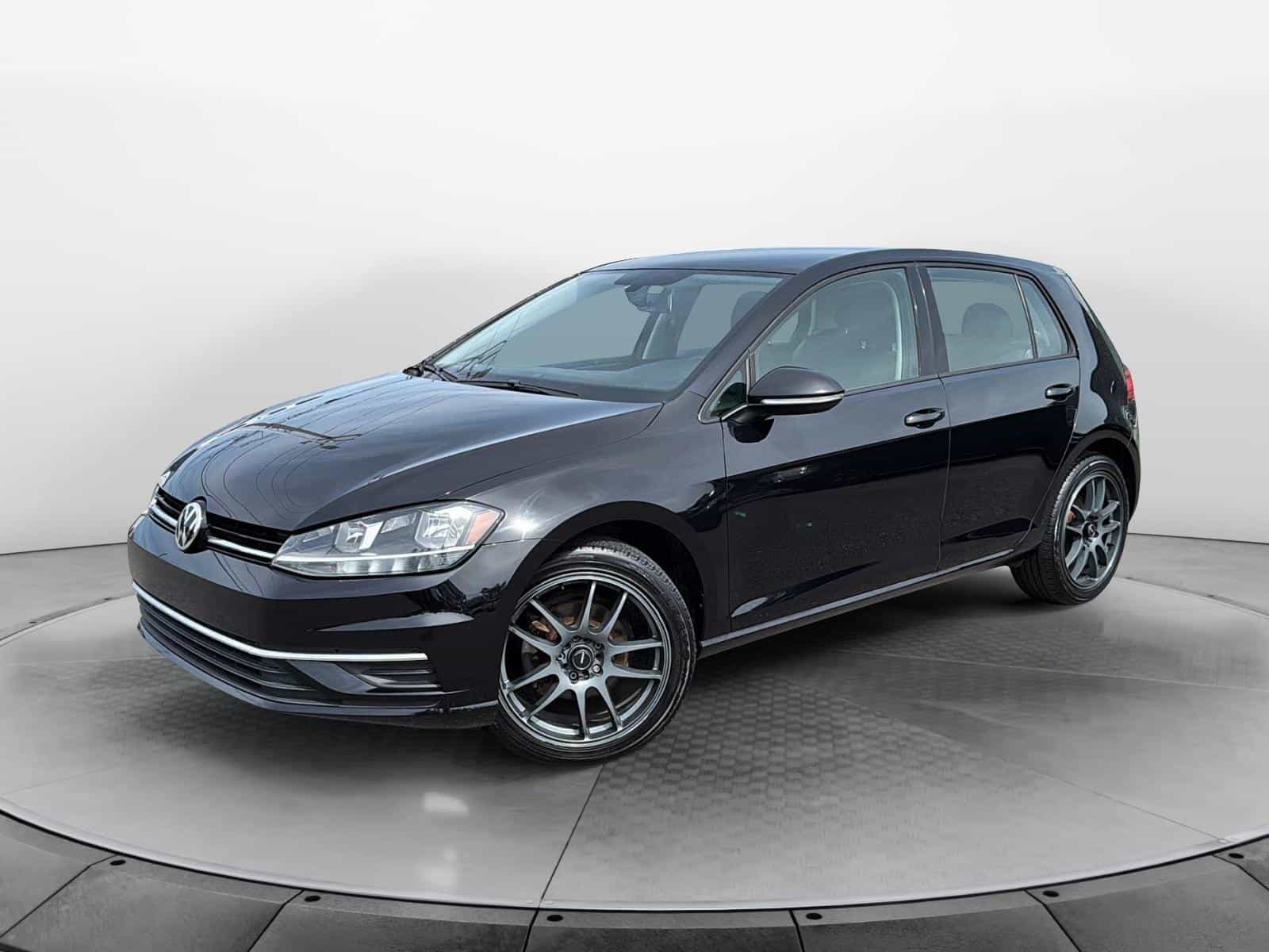 2019 Volkswagen Golf Autobahn - Image 1