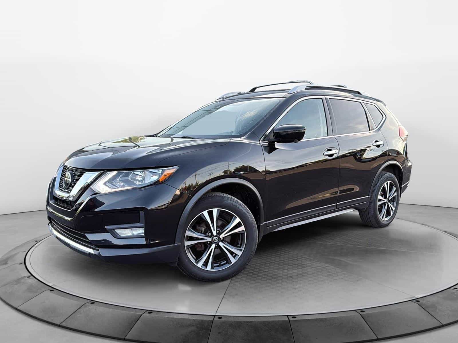 2020 Nissan Rogue SV - Image 1