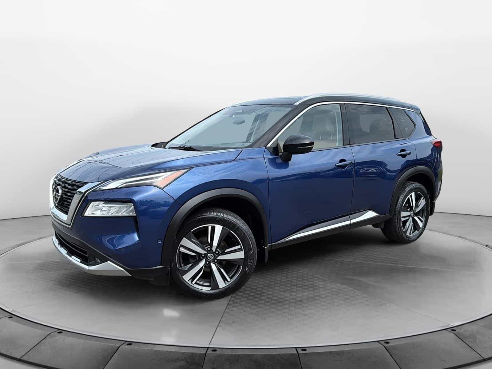 2021 Nissan Rogue Platinum - Image 1