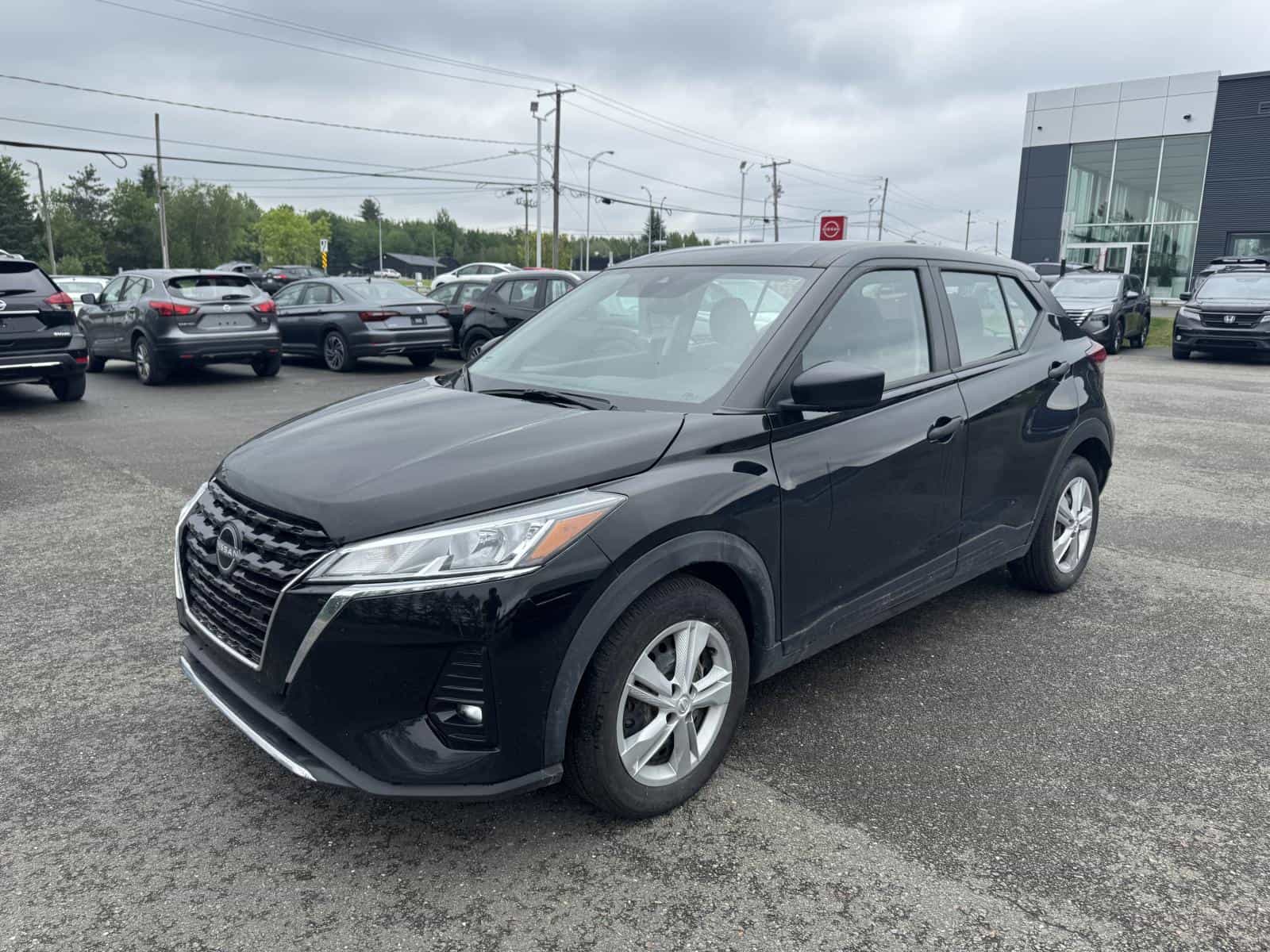 Image 1 Nissan Kicks S 2024