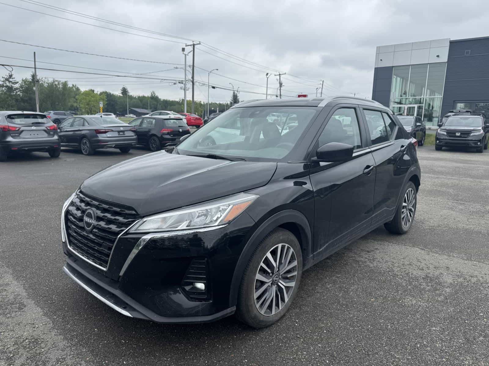 Image 1 Nissan Kicks SV 2024