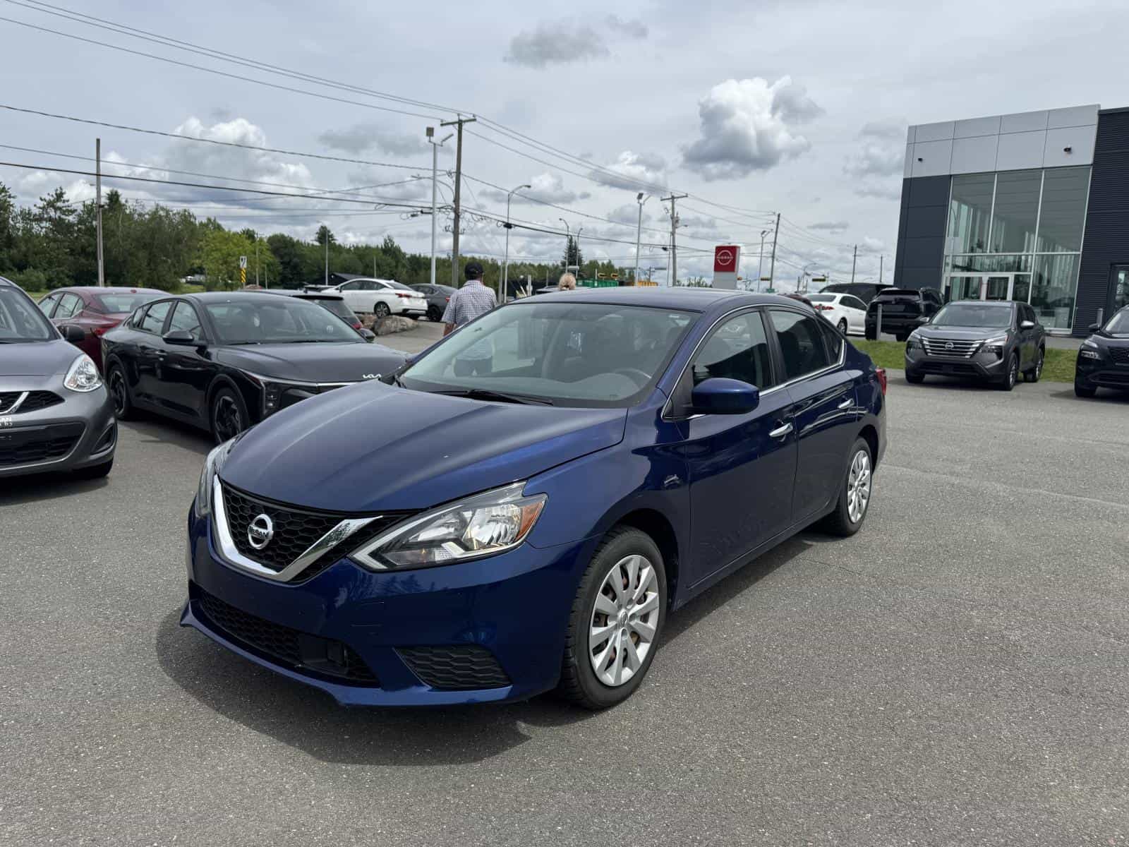 Image 1 Nissan Sentra SV 2019