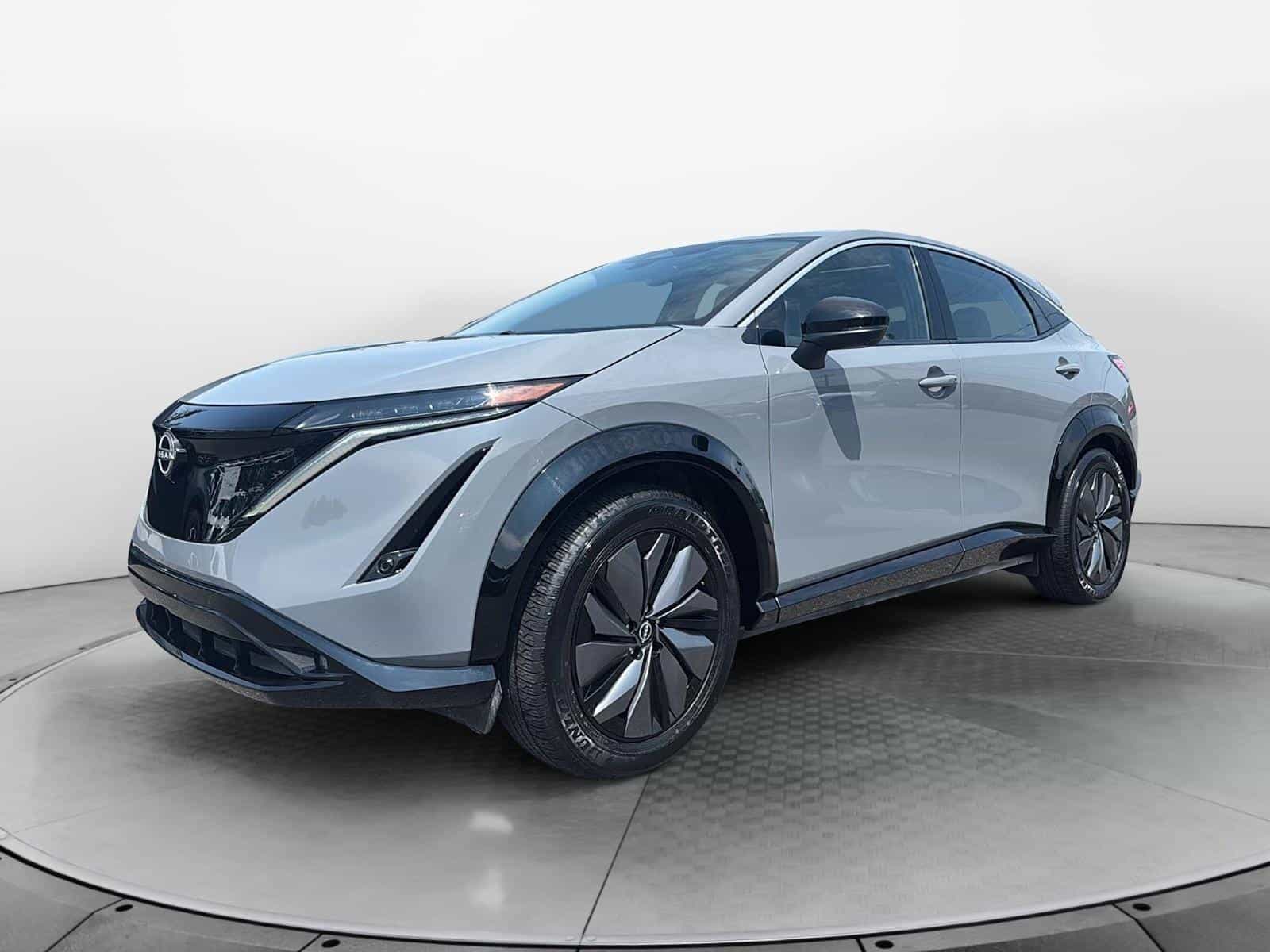 2024 Nissan Ariya Evolve+ - Image 1