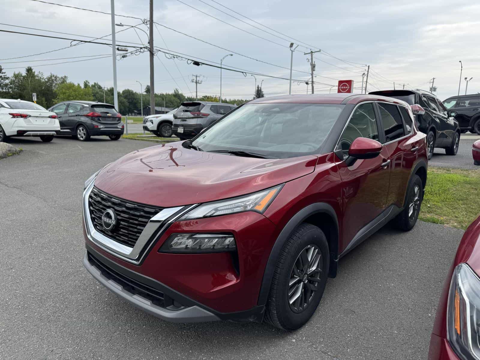 Image 1 Nissan Rogue S 2023