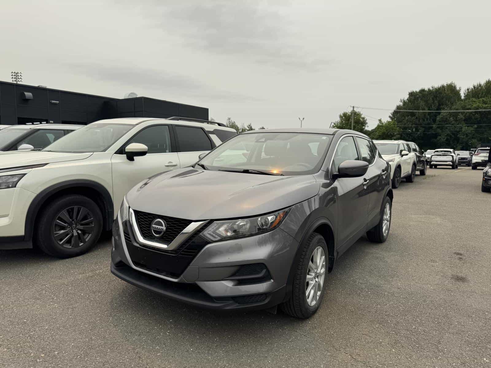 Image 1 Nissan Qashqai S 2023