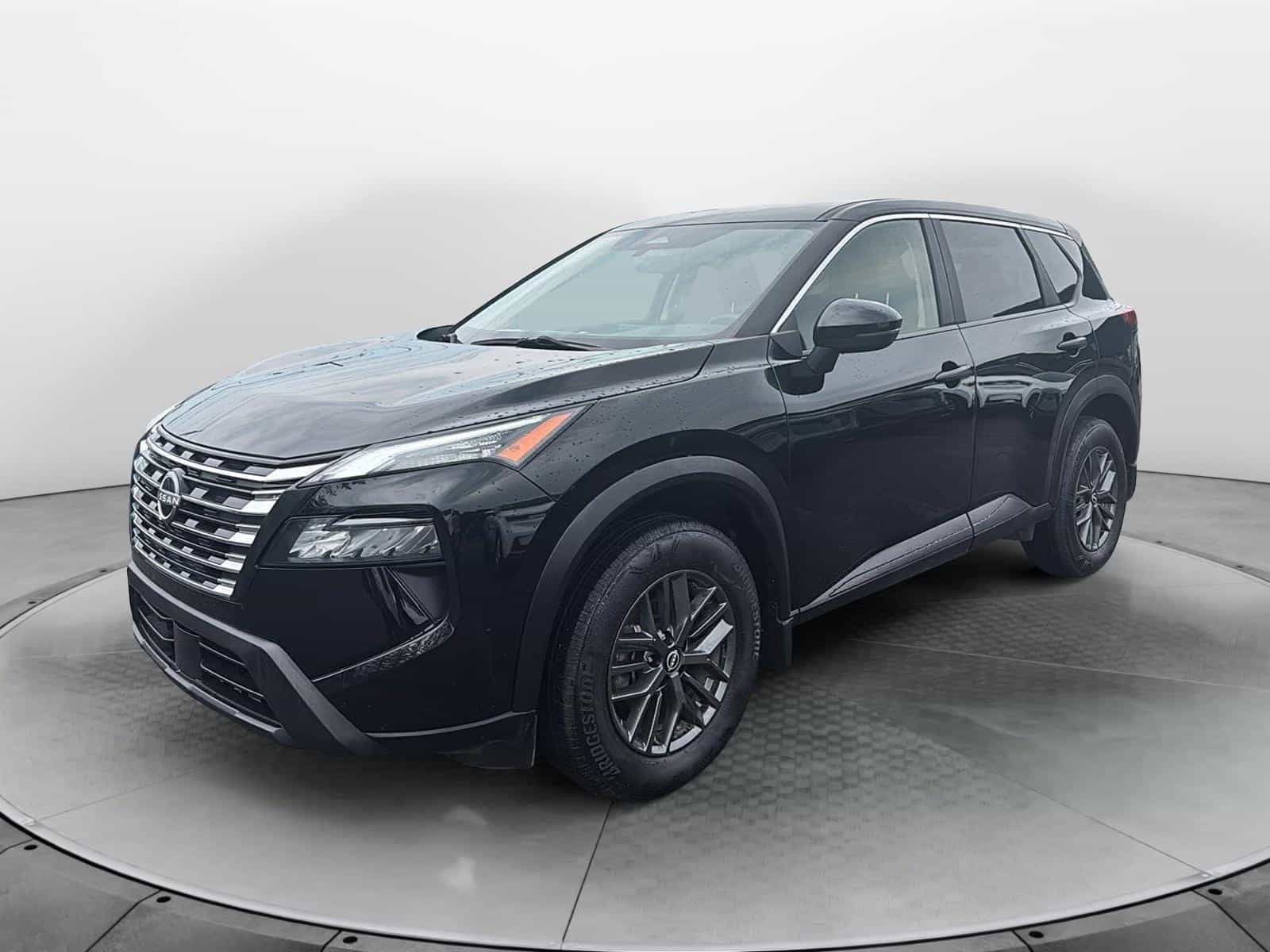 2024 Nissan Rogue S - Image 1