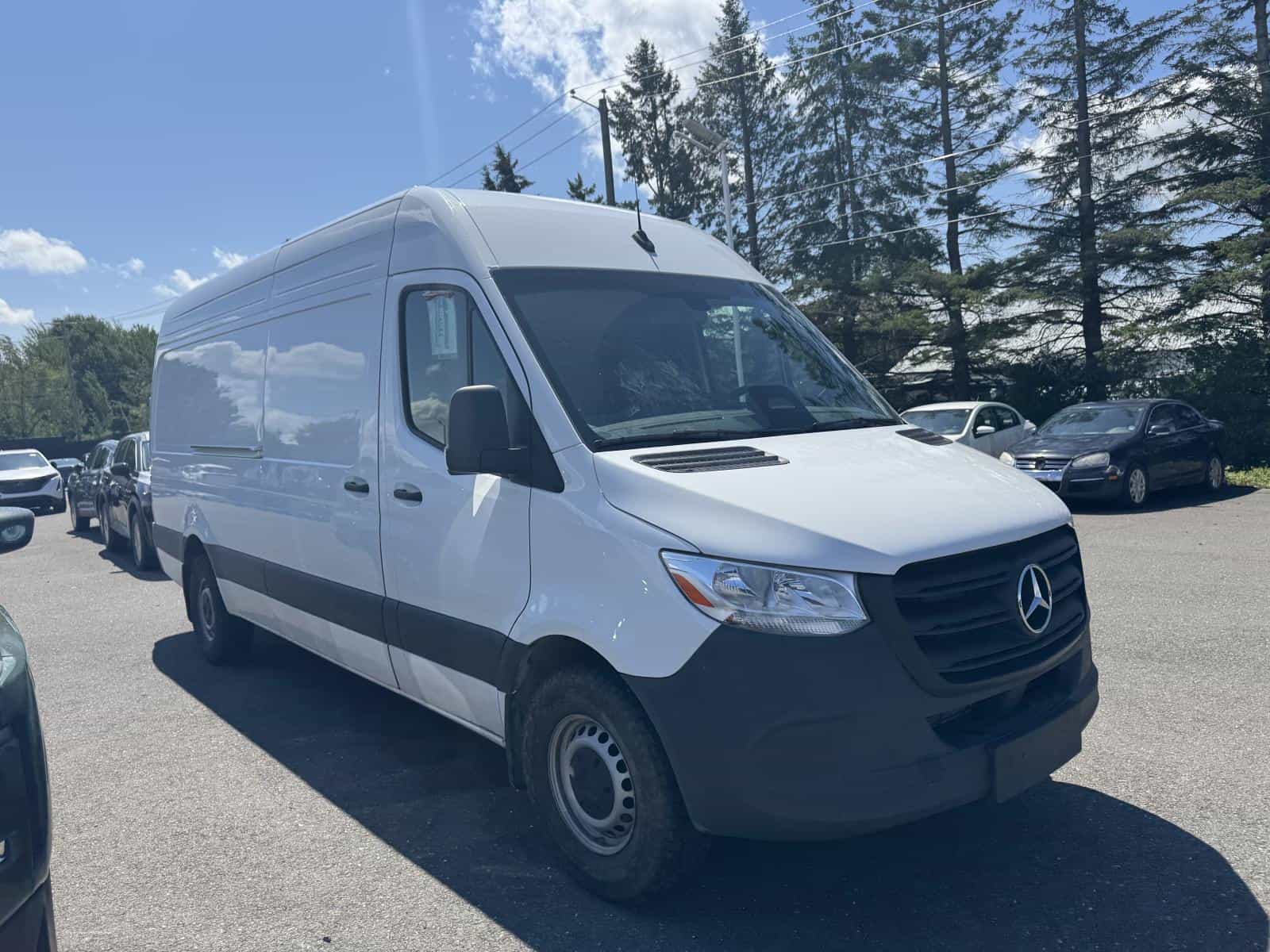 Image 1 Mercedes-Benz Sprinter 2500 High Roof 2025