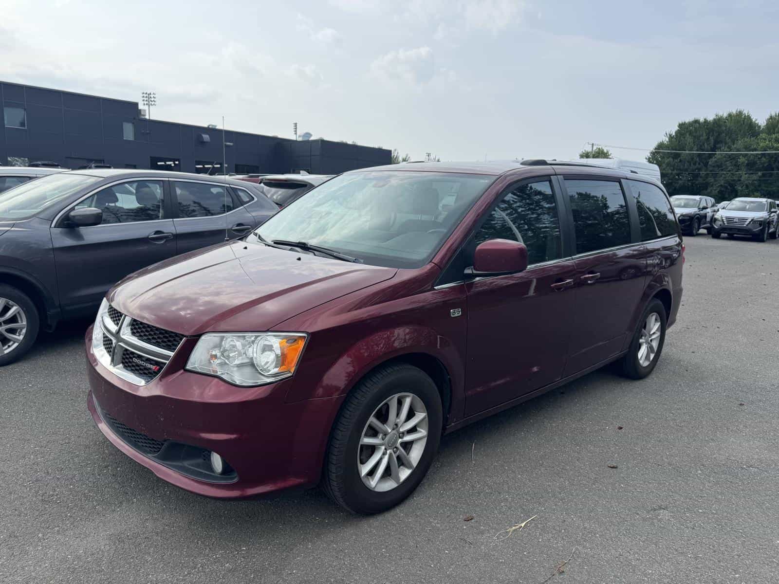 Image 1 Dodge Grand Caravan 35e ANNIVERSAIRE *V6 *7 PASS *CUIR *CAMÉRA *CRUISE *BIZONE 2019