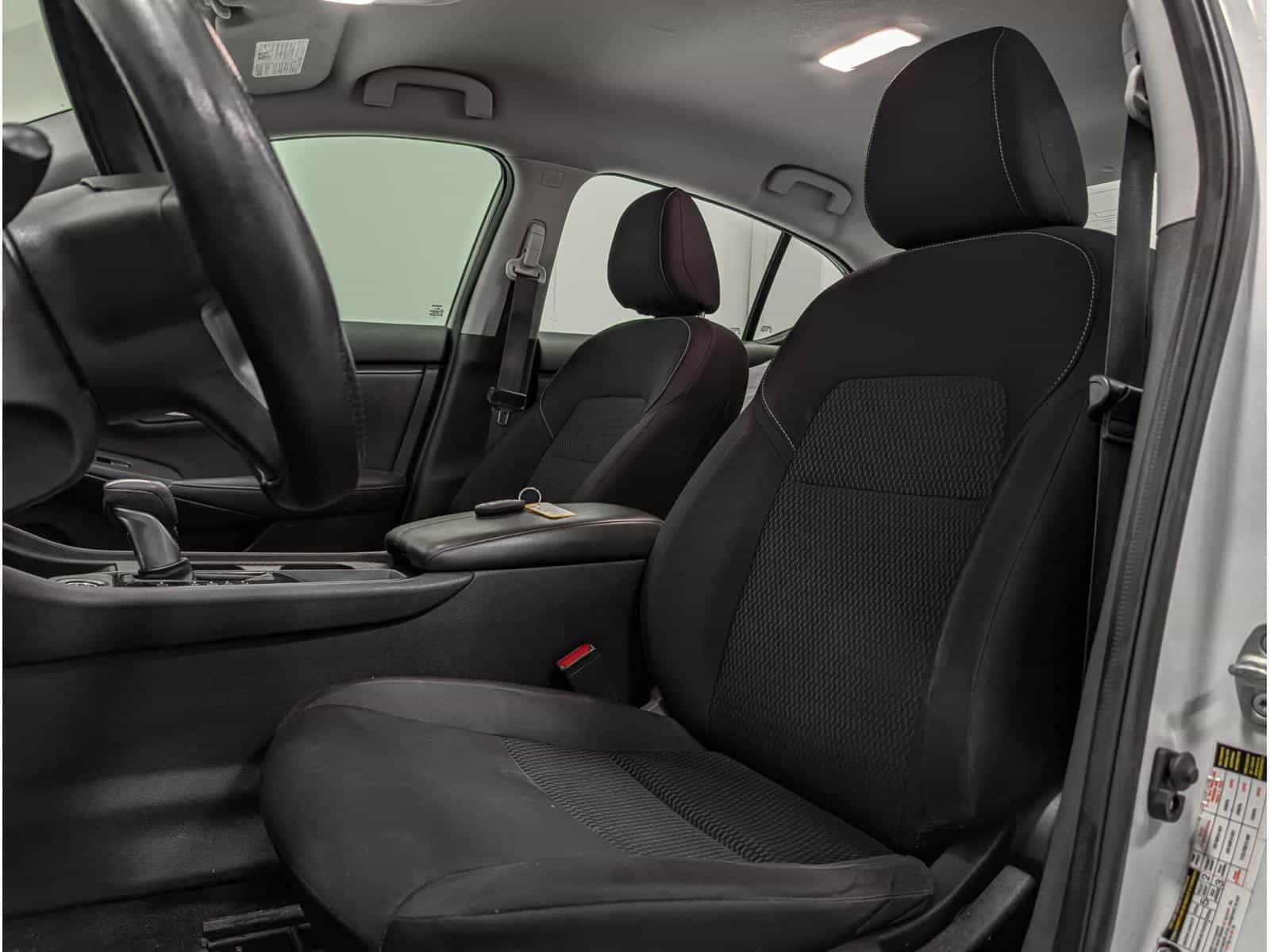 Image 7 Nissan Sentra S 2021