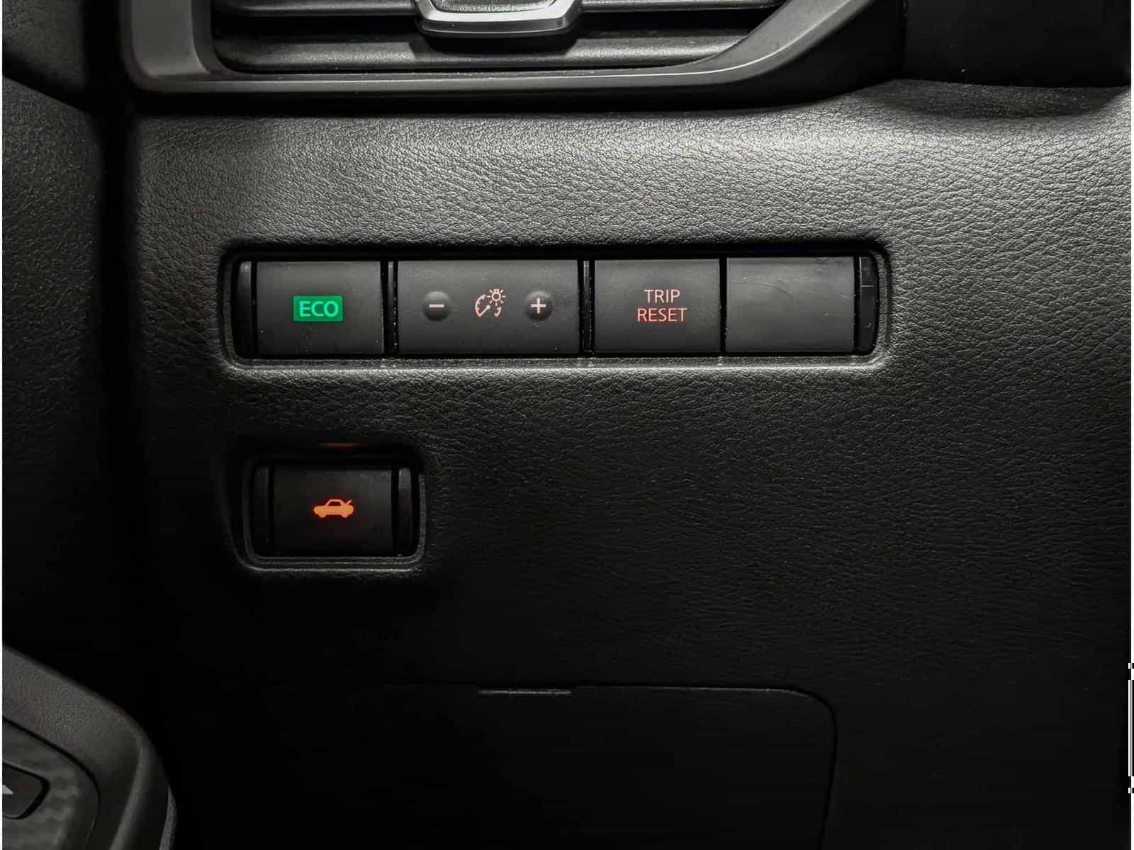 Image 15 Nissan Sentra S 2021