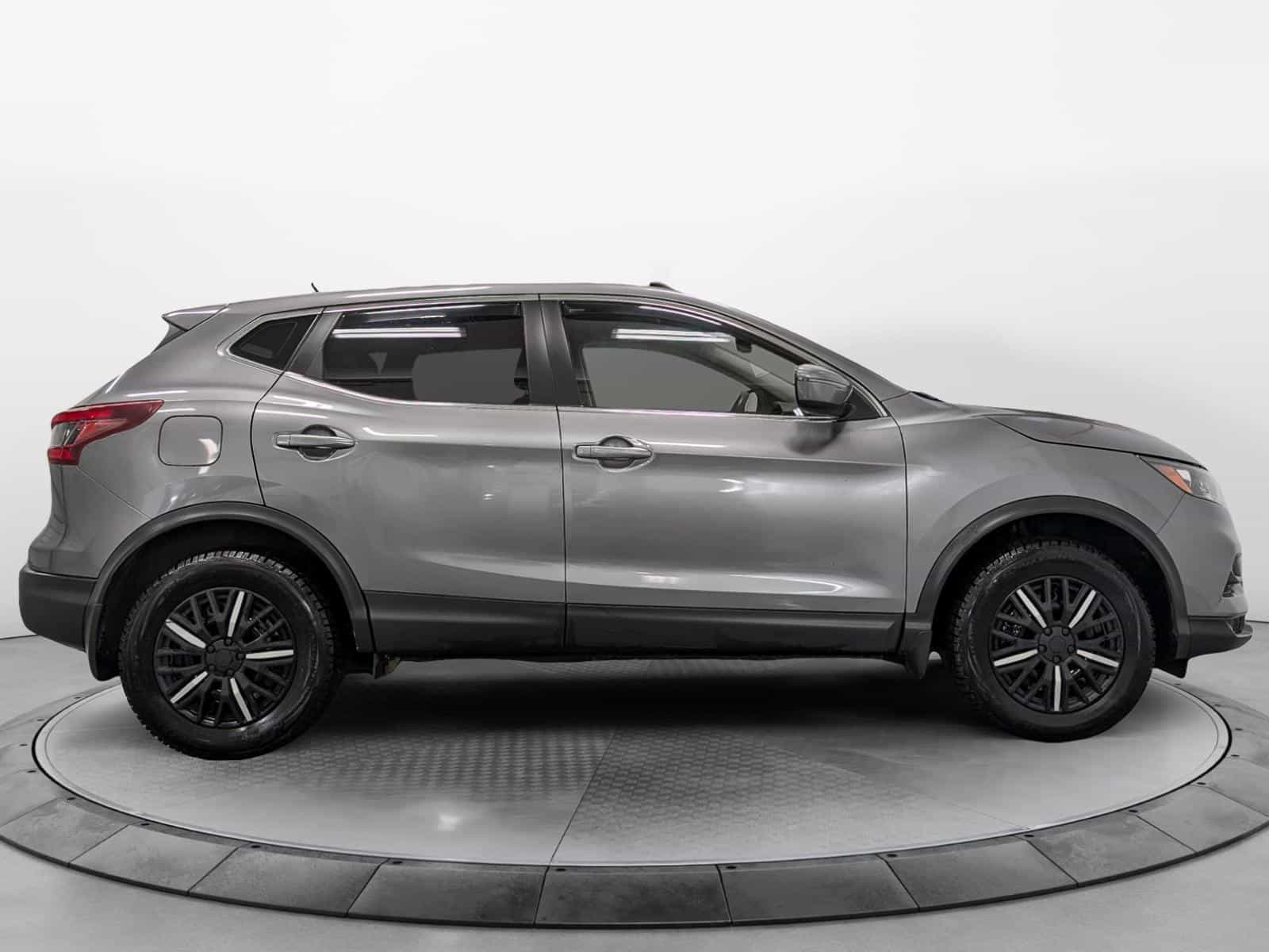 2021 Nissan Qashqai S - Image 5