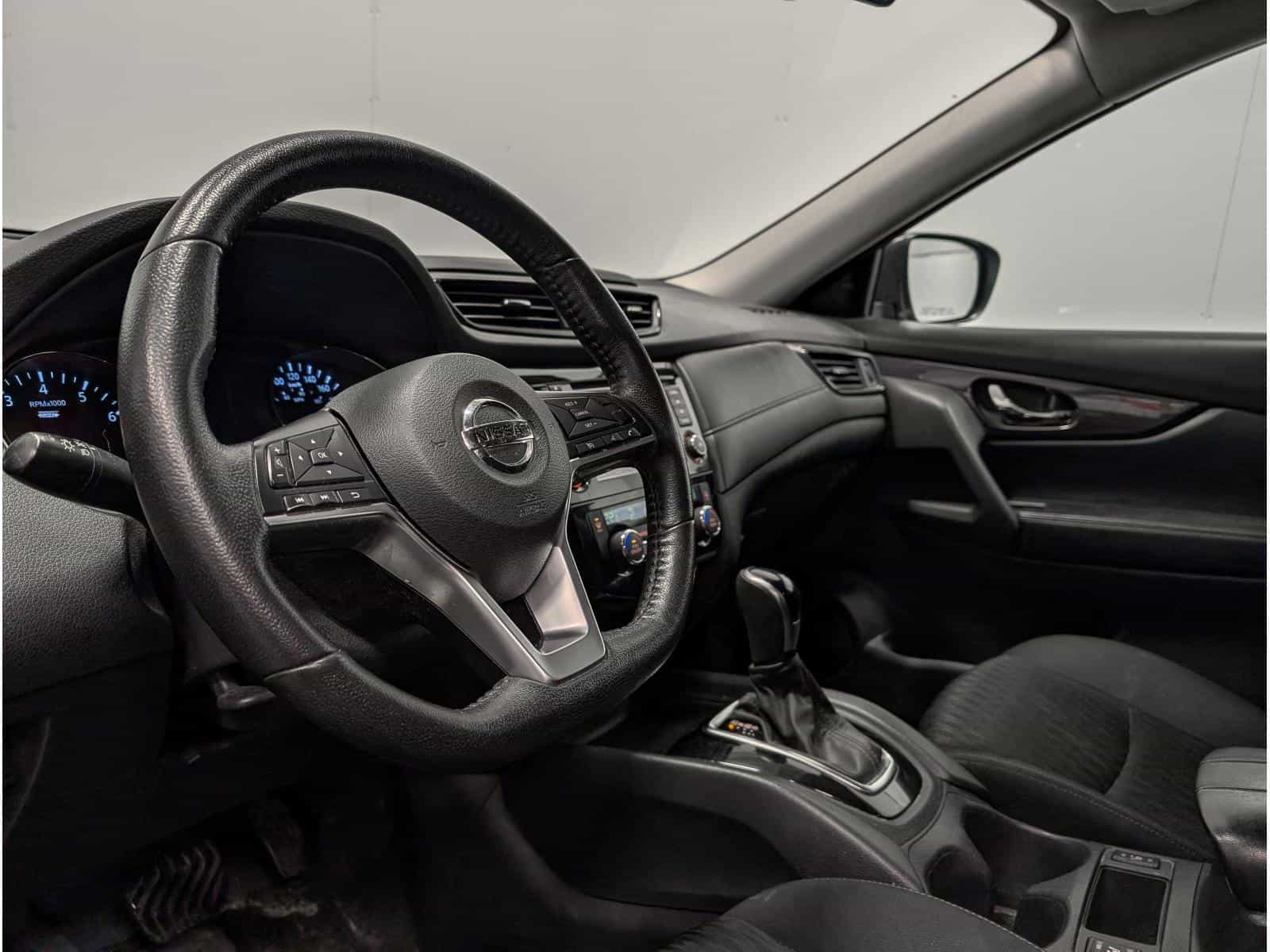 2020 Nissan Rogue Special Edition - Image 6