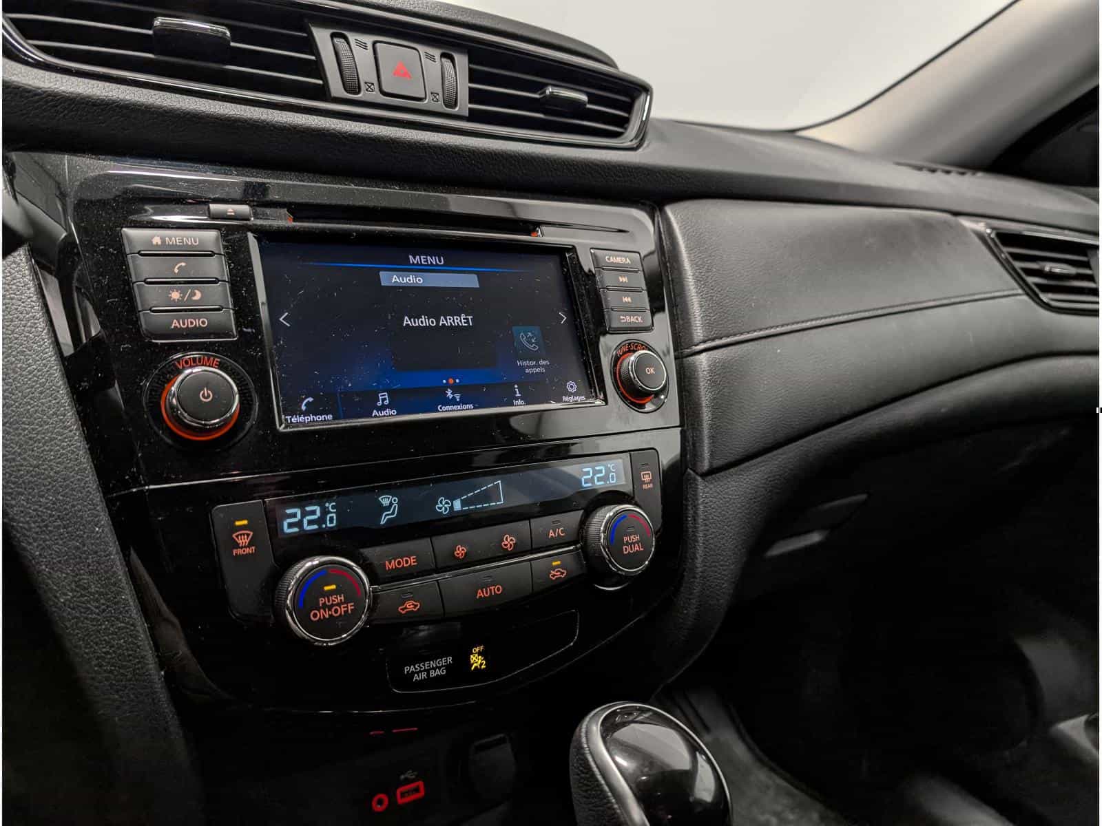 2020 Nissan Rogue Special Edition - Image 9