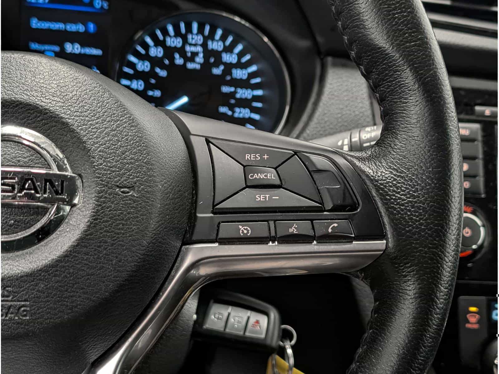 2020 Nissan Rogue Special Edition - Image 13