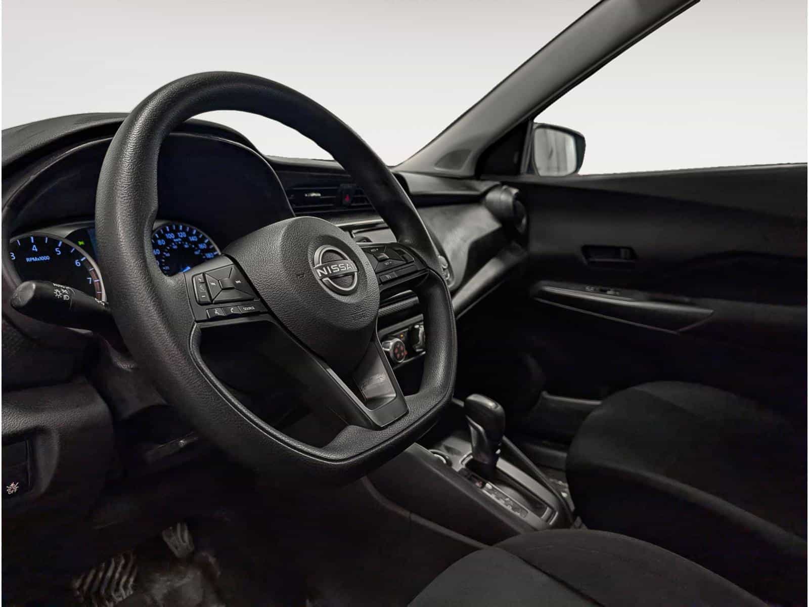 Image 6 Nissan Kicks S 2024