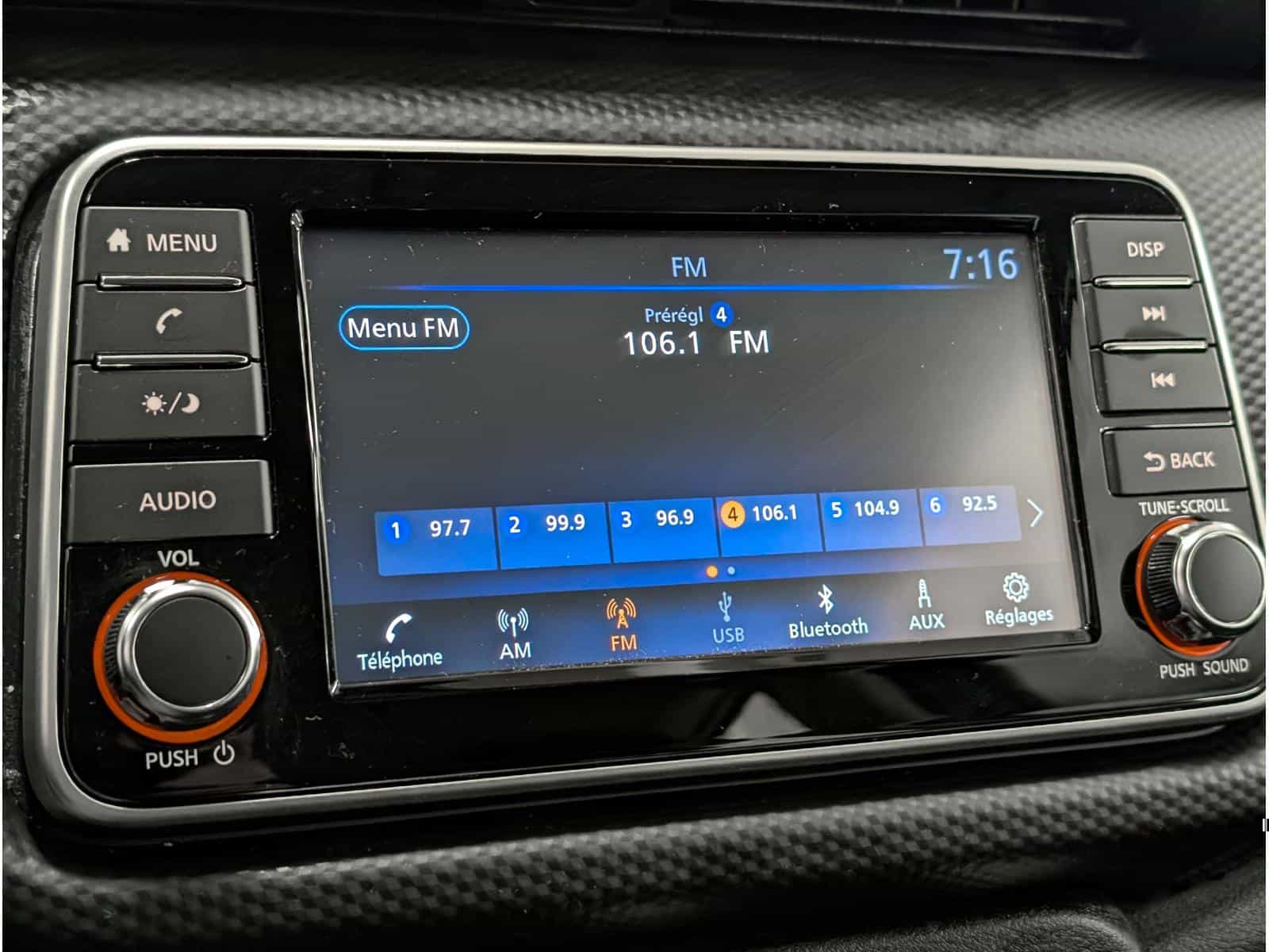 Image 10 Nissan Kicks S 2024