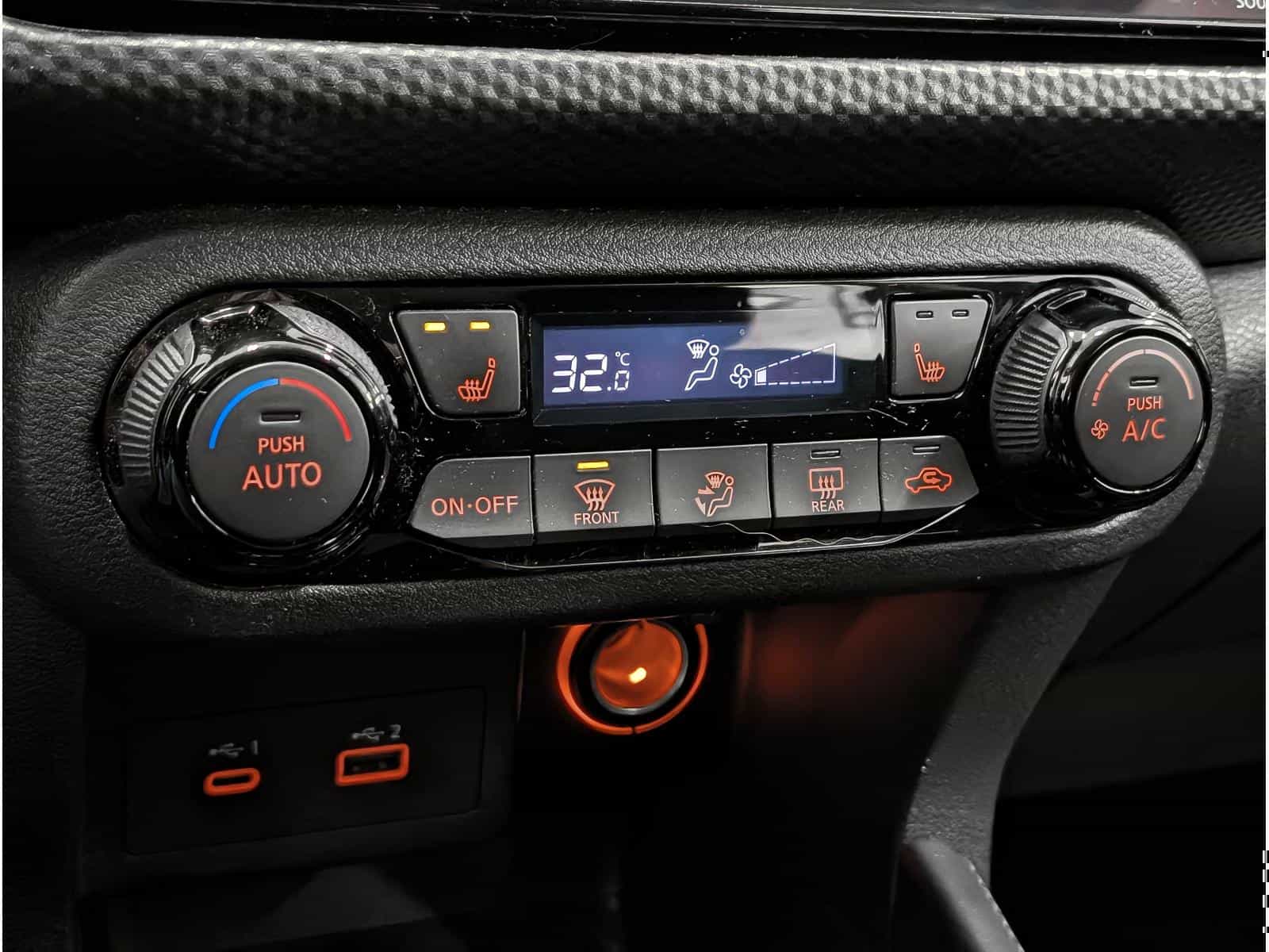 2021 Nissan Kicks SV - Image 12